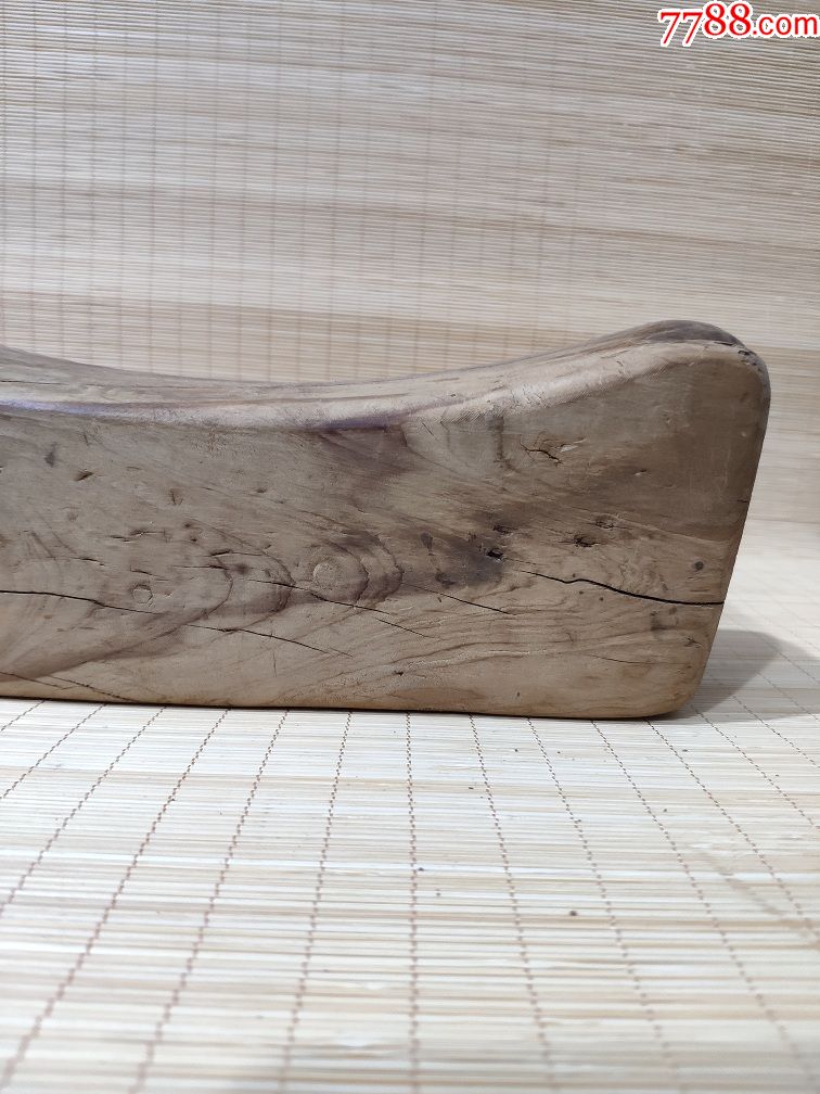 柏木元宝枕(1741)