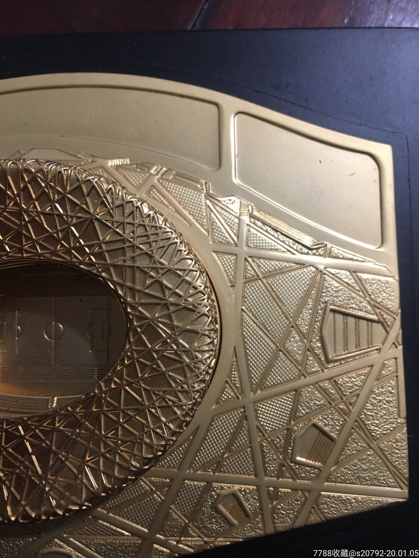 鸟巢模型