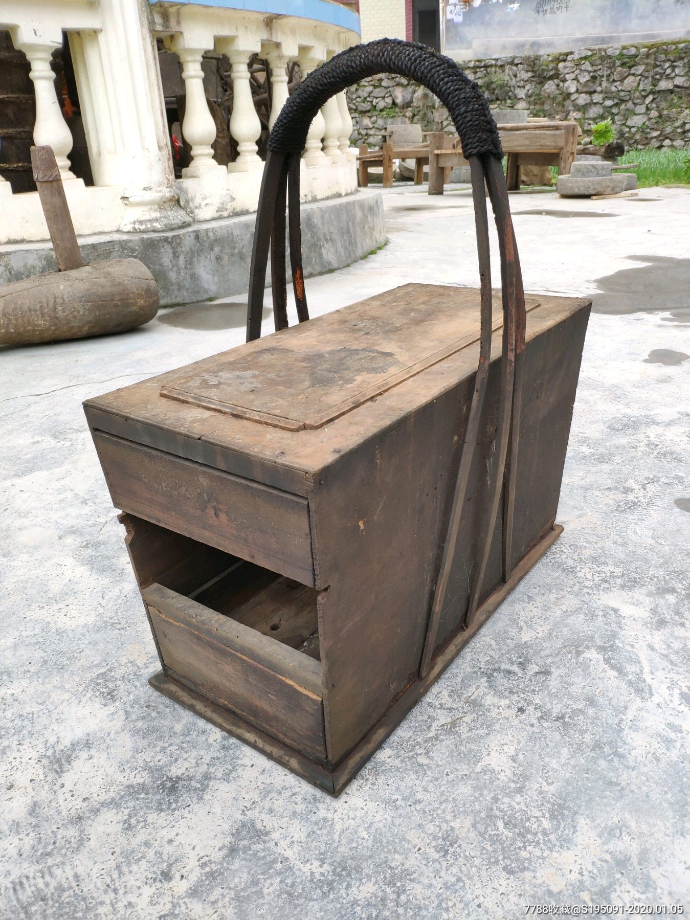 民国大号三层木匠手提工具箱