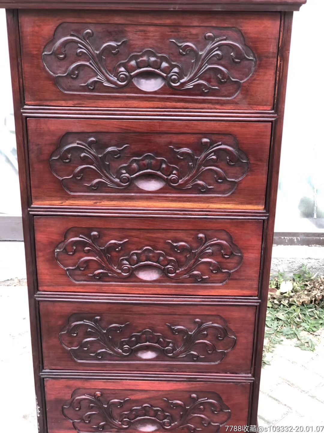 八十年代上海产红木五斗柜,文件柜,抽屉满工纯手工雕刻,做工精致,品相
