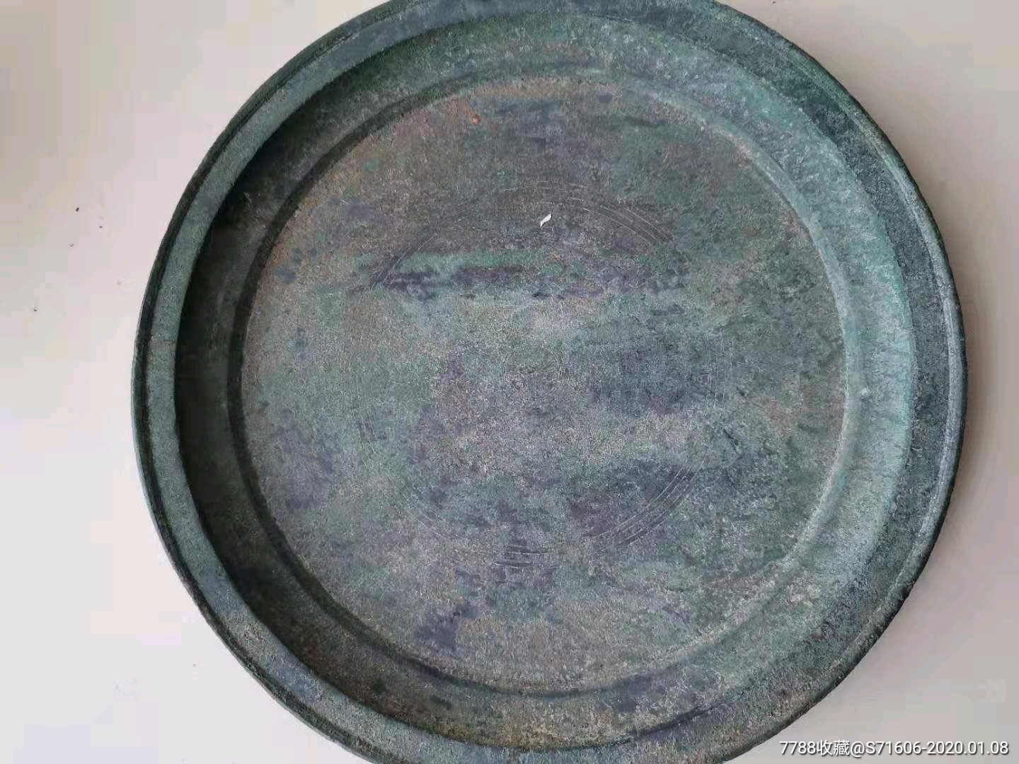 宋代青铜盘子