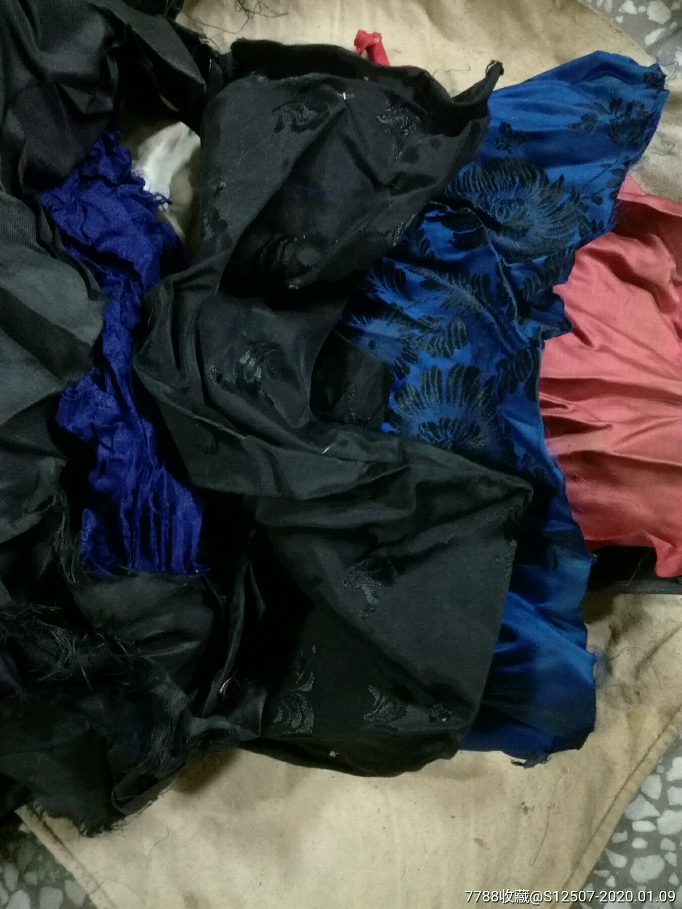 民国包袱带碎布头_包袱皮/包裹皮_第2张_7788小人书