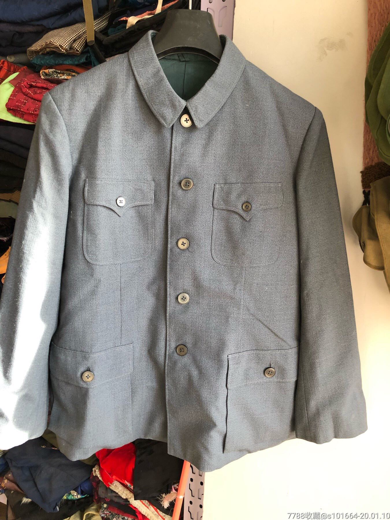 老式中山装佳美牌