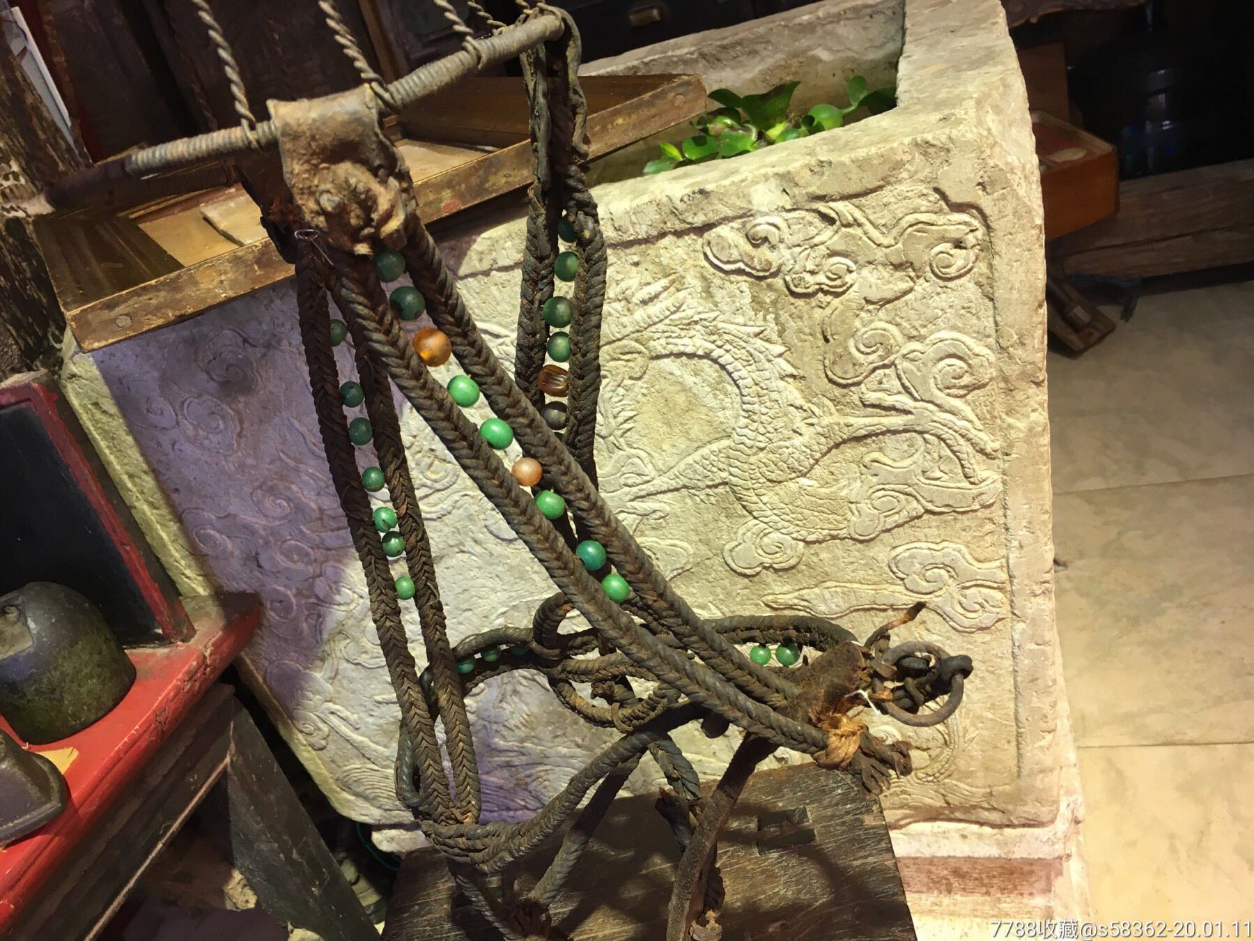 如果喜欢黑色马具也可以用踏炎马具 九黎马具很好看 但是配不配黑马就