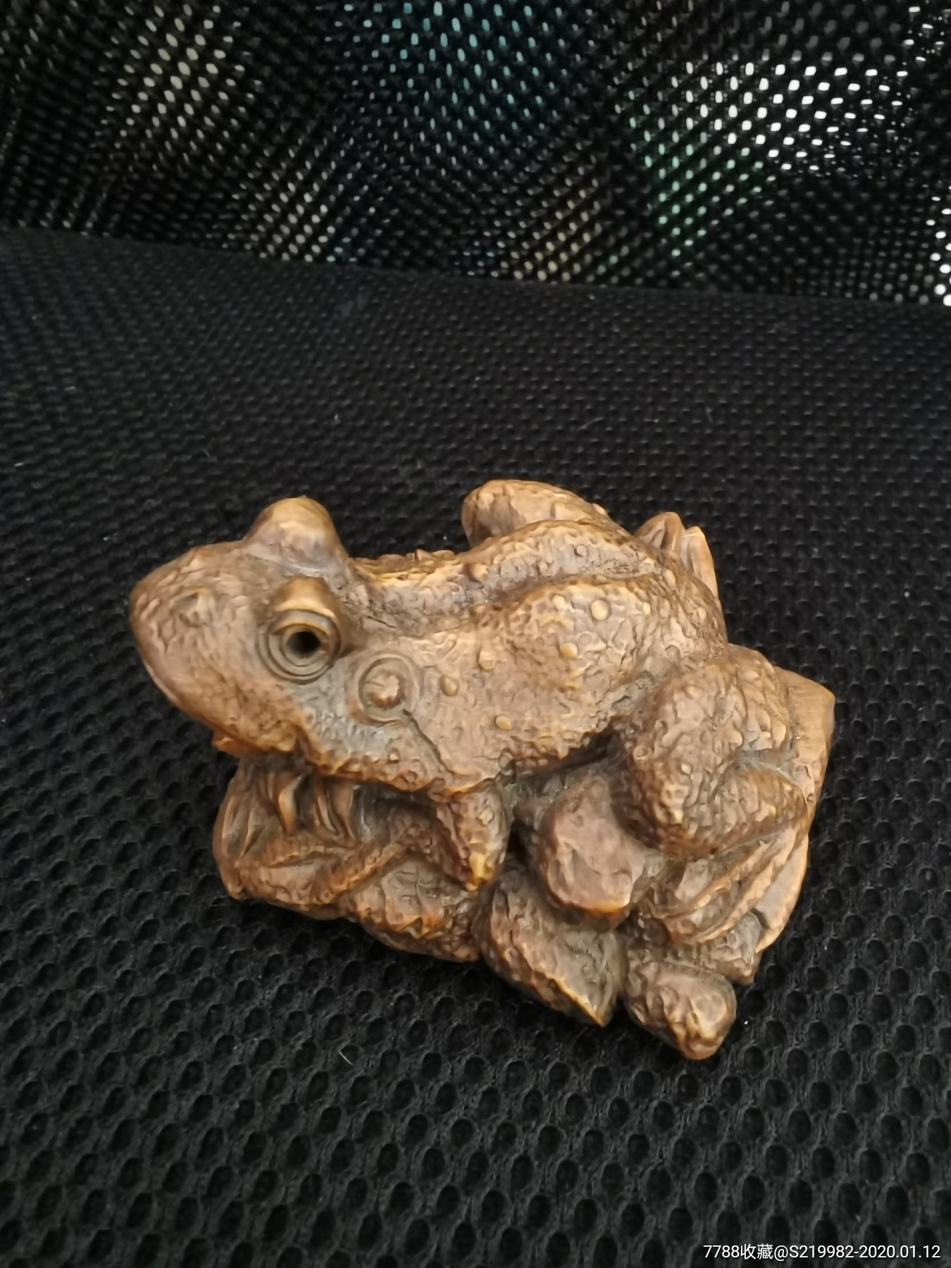 黄杨木青蛙摆件