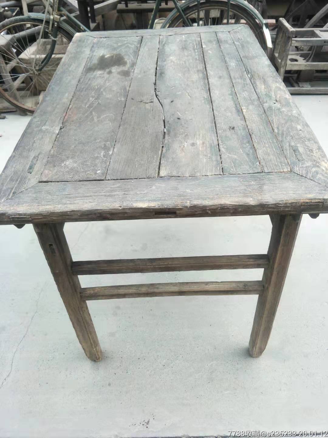 清代早期榆木桌