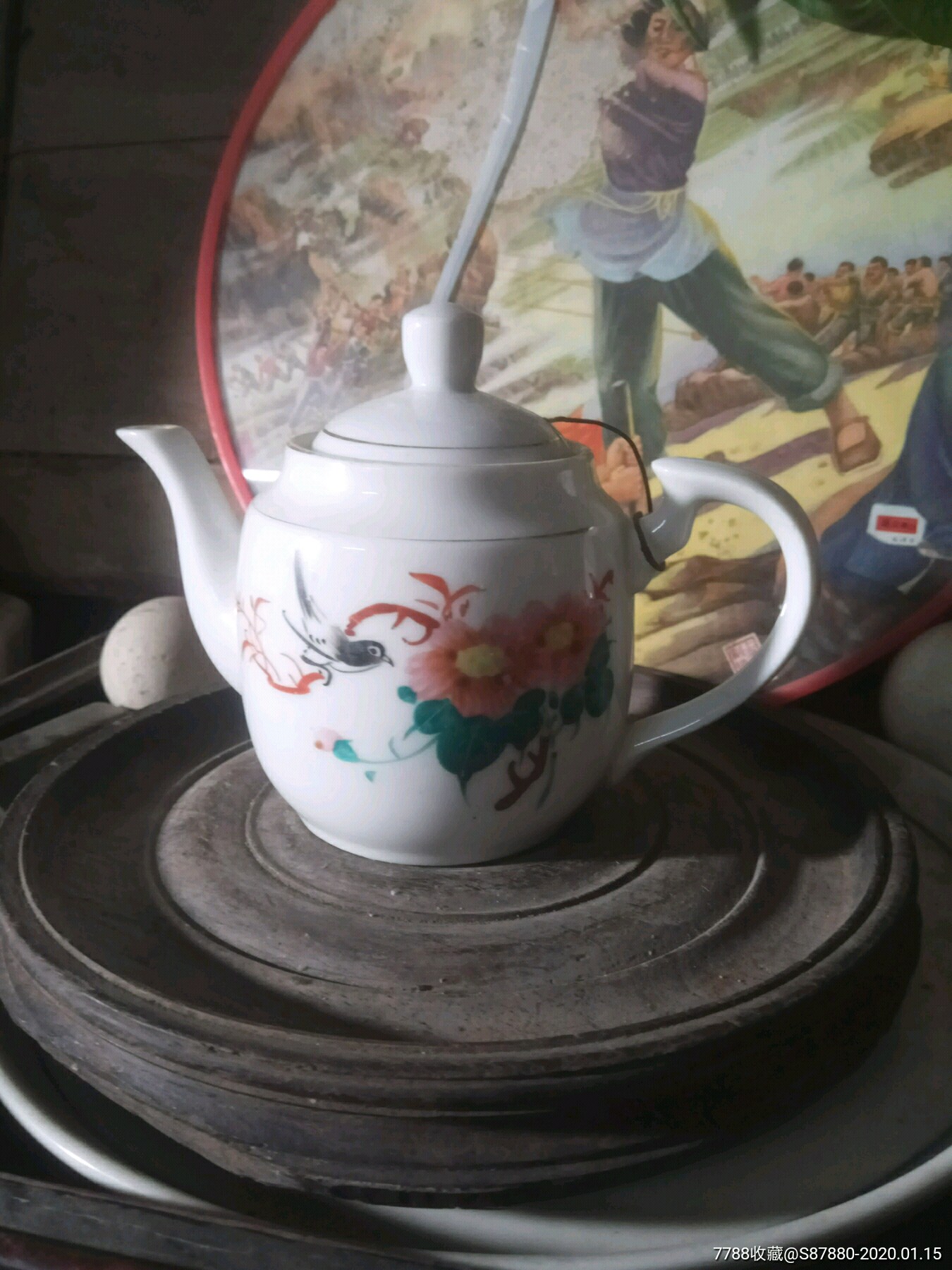 六十年代景德镇白瓷釉上彩花鸟茶壶