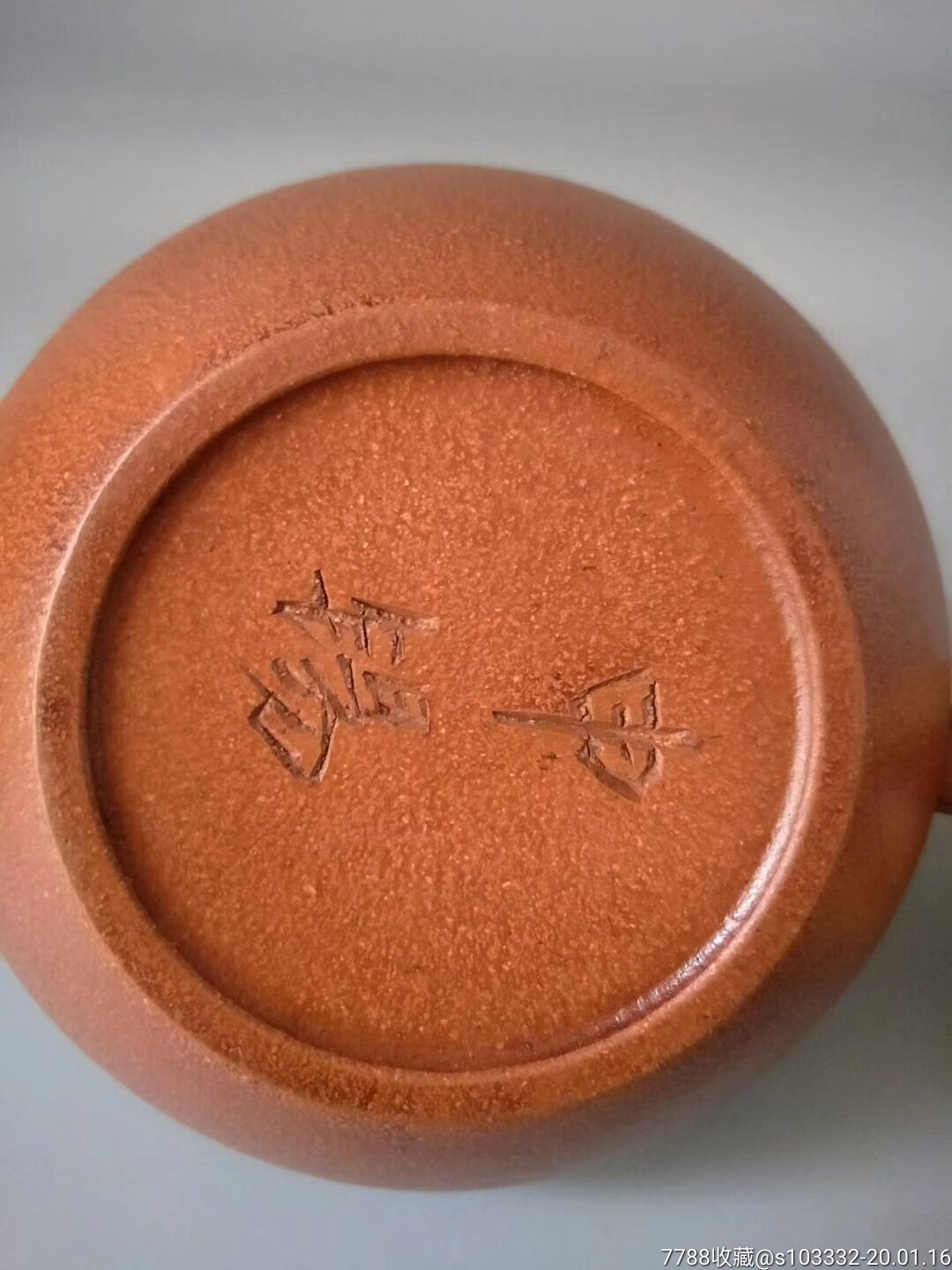 申锡紫砂壶造型庄重儒雅大度