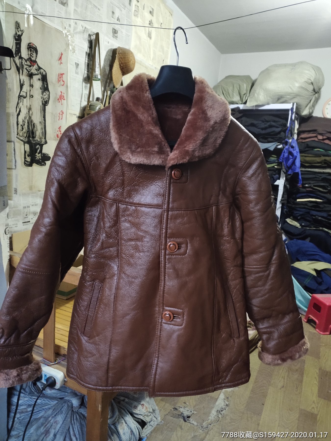 库存老式皮衣