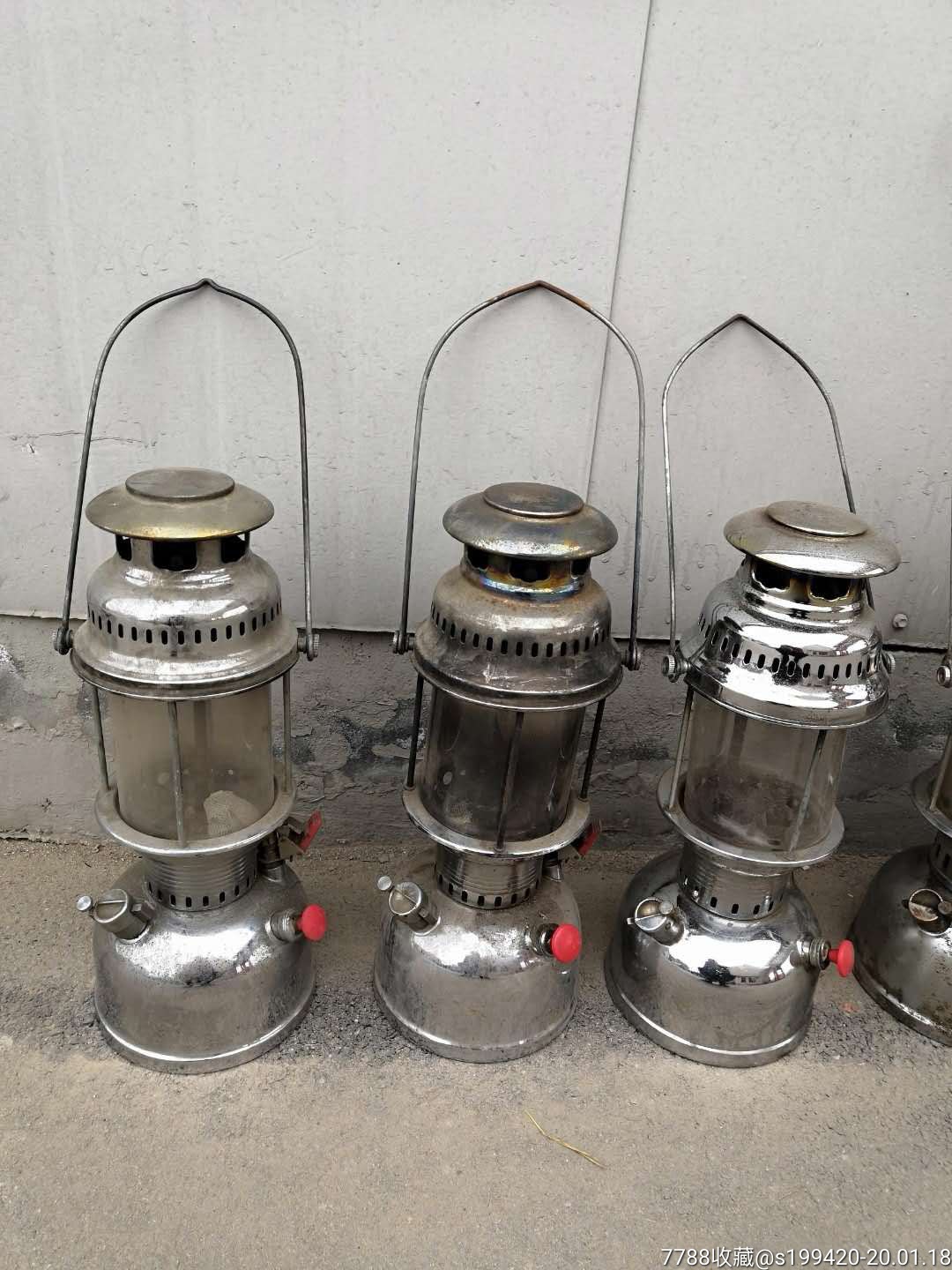  !doctype html>  html lang="en">  head>      meta charset="u