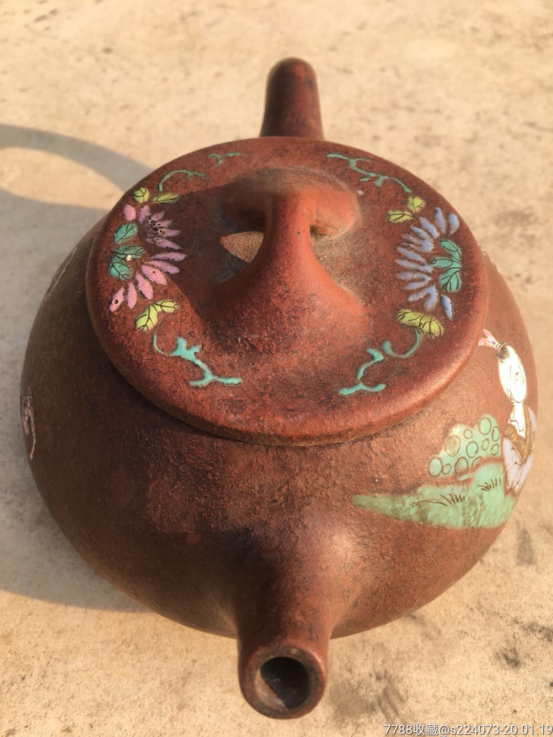 名人.五彩紫砂壶一把!造形周正,色彩鲜明,包浆老道,可正常使用!