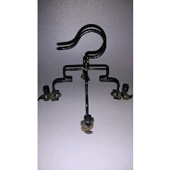 老鸟笼铁钩子(se70777148)_7788收藏__收藏热线