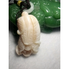 天然玉化深海贝雕白菜百财挂件(se70800356)_7788收藏__收藏热线