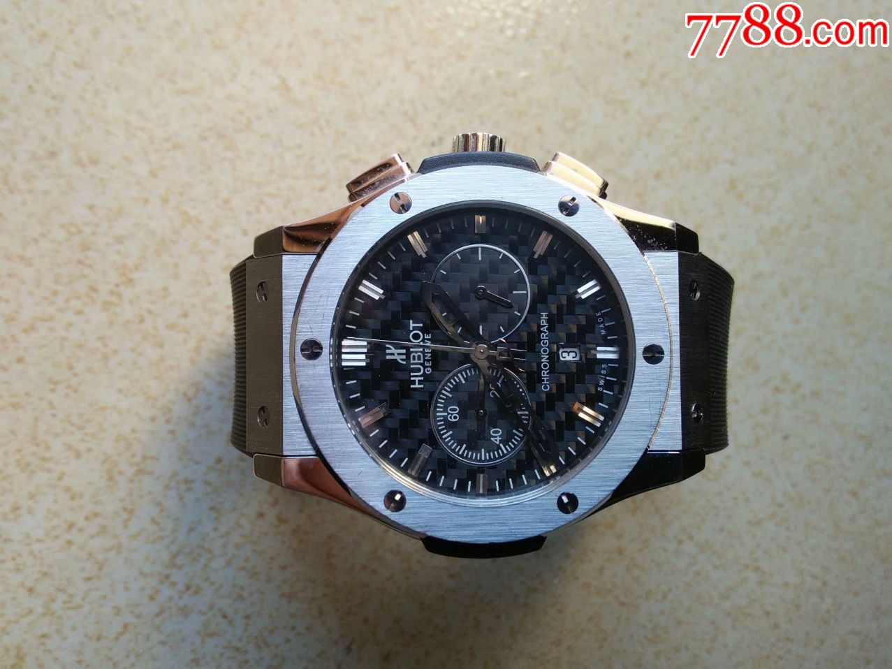 名牌"宇舶"石英男表.品如图正常使用走时准!