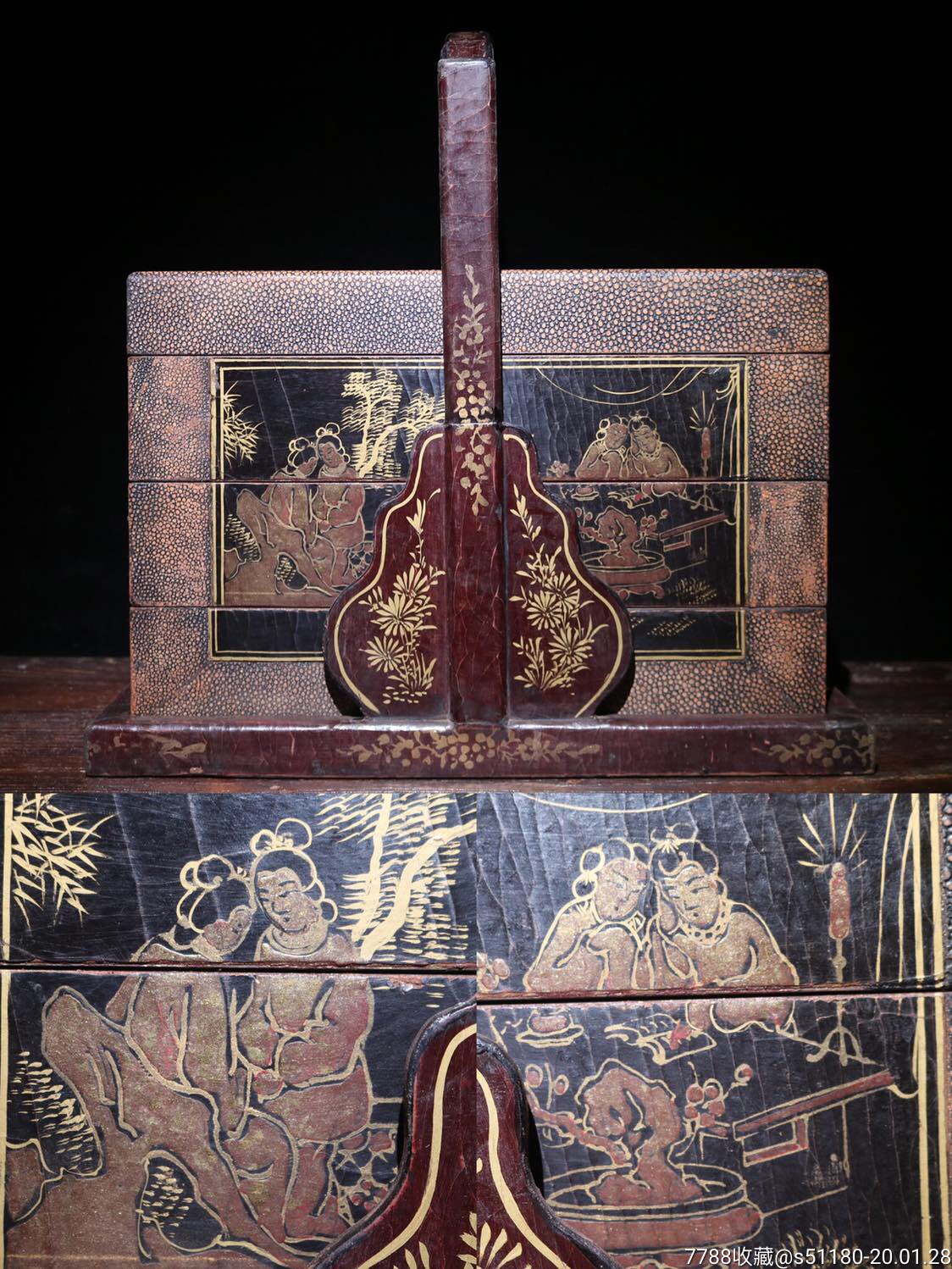 木胎漆器仕女图食盒高40cm长41cm宽26.5cm