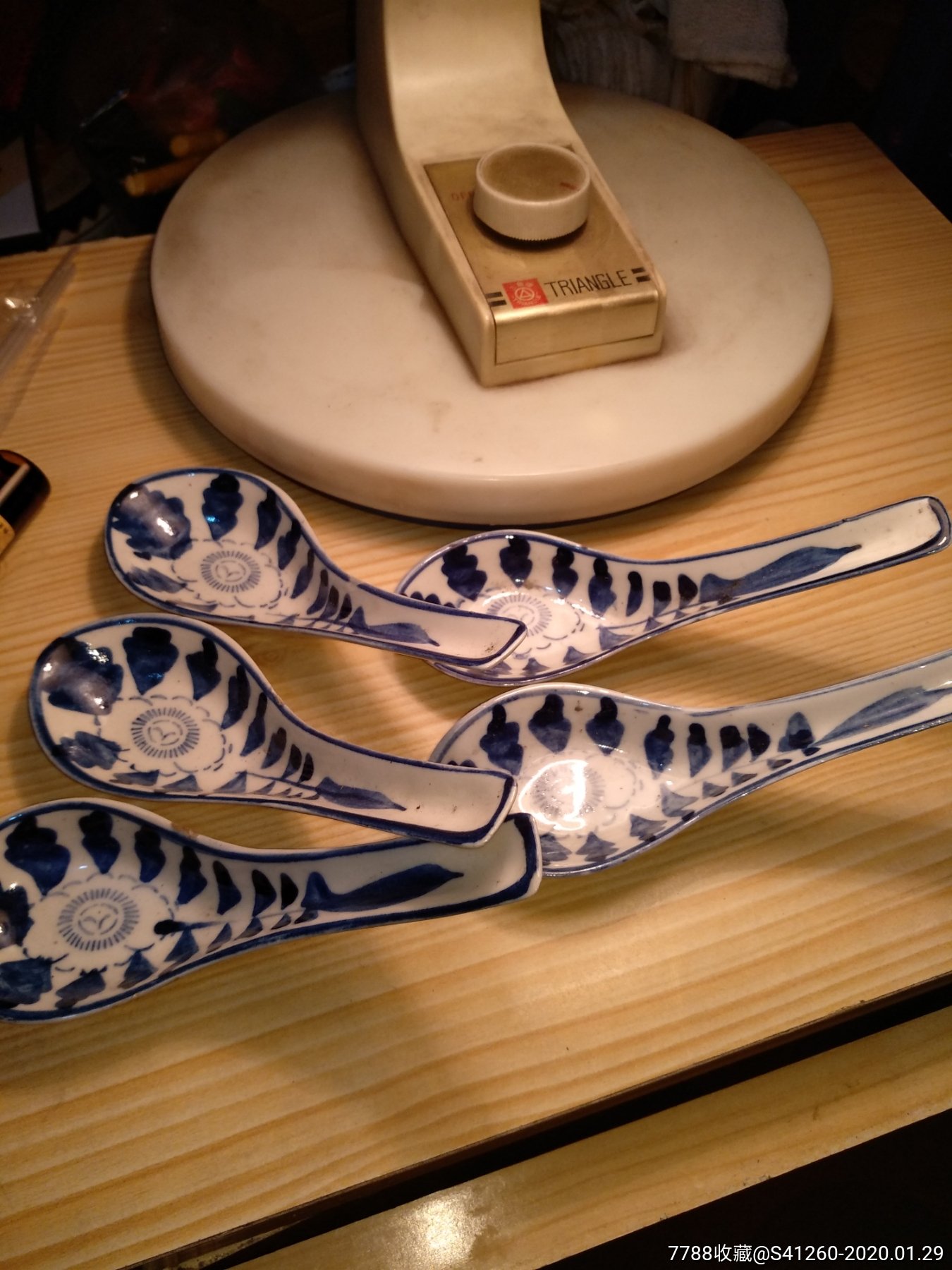 民国手绘青花瓷勺子