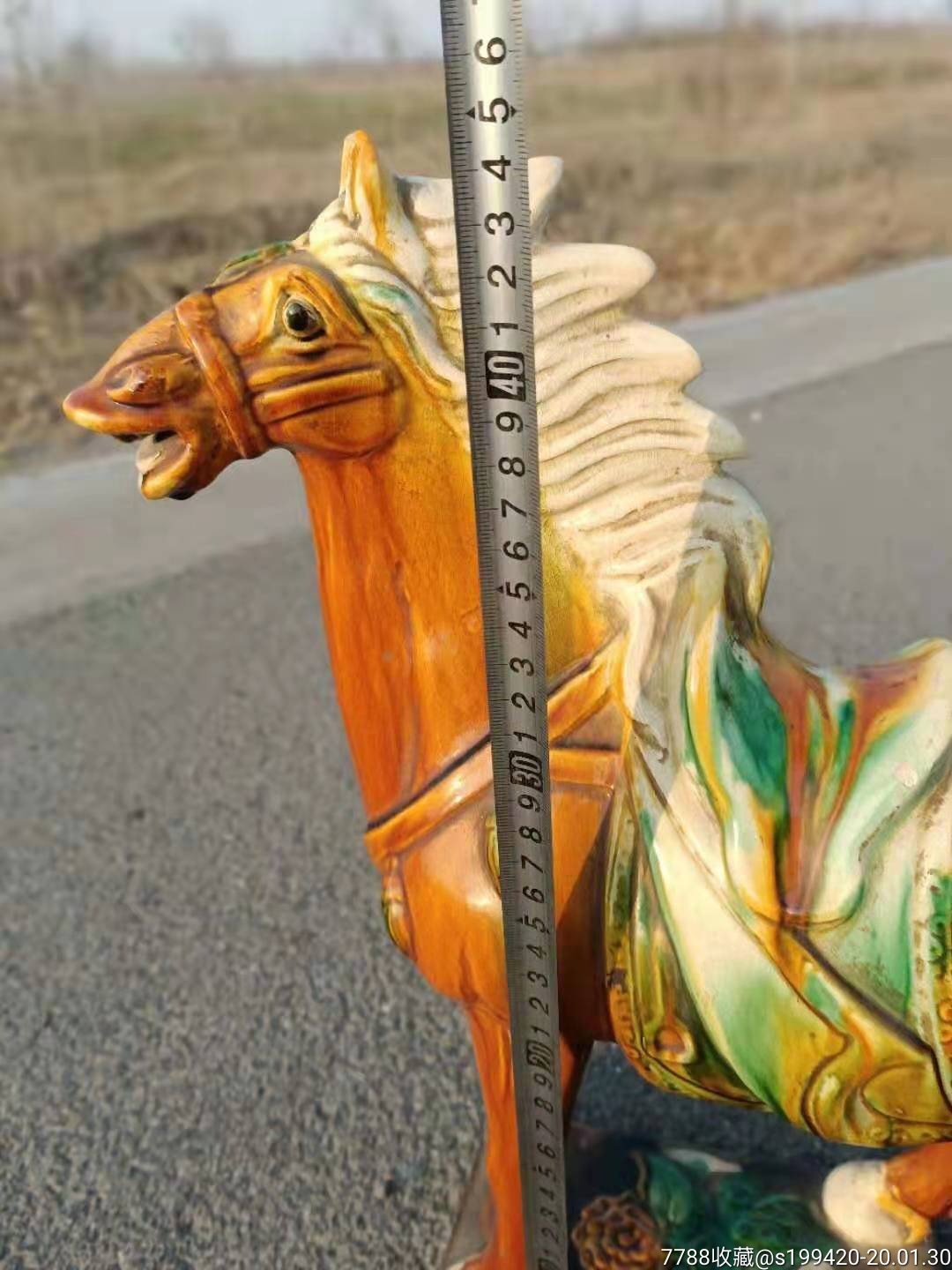 民国时期唐三彩骏马一对.完整漂亮,玉意骏马腾飞,马到成功,装饰佳品.