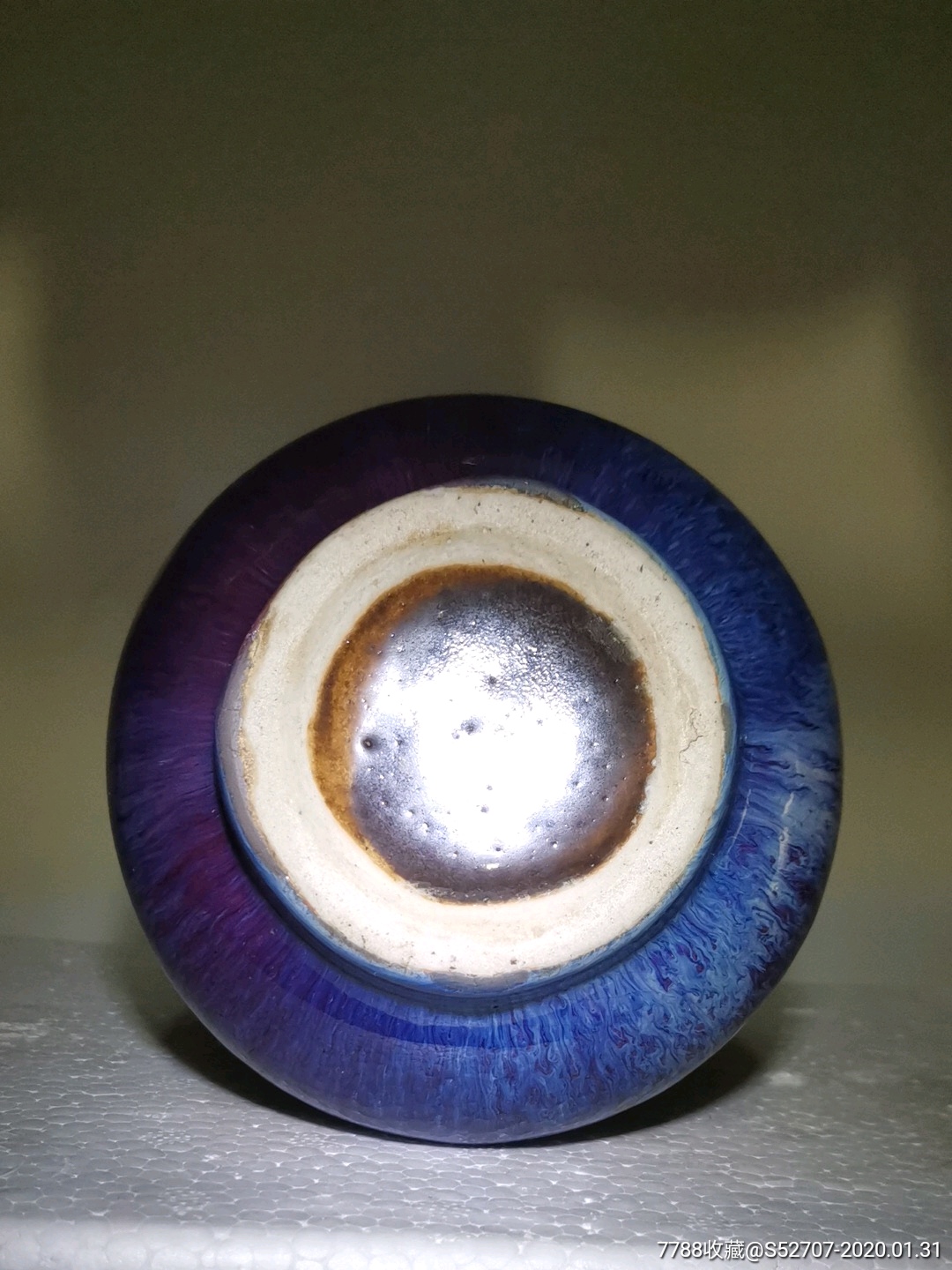 清早期茄皮紫窑变釉蒜头瓶_花釉/窑变瓷_第5张_7788瓷器