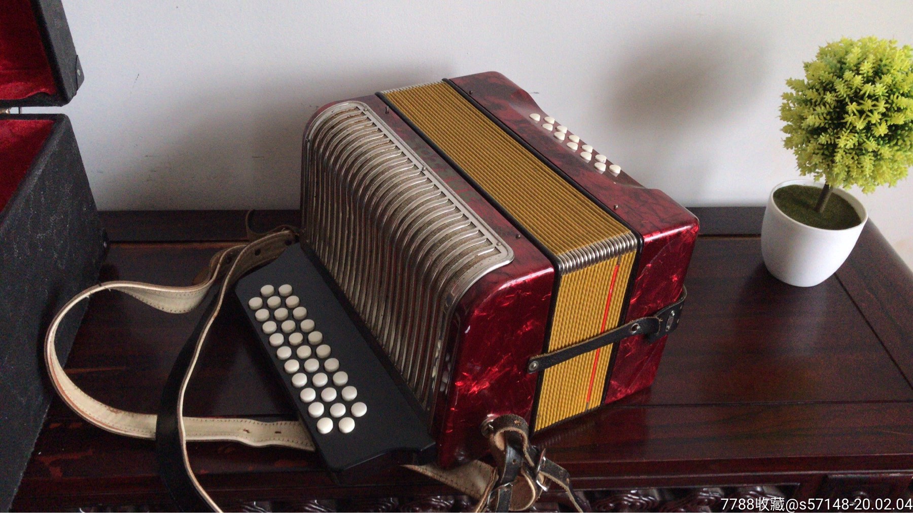 德国赫娜老手风琴