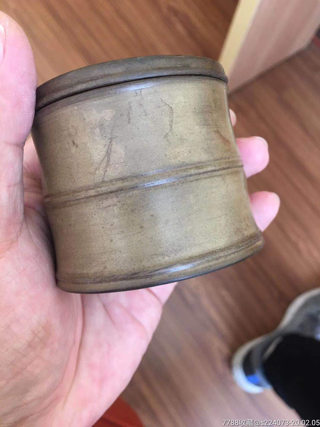 清代紫砂蛐蛐罐,(淡图主人)品相好完整,无一点磕碰,包浆油润,品相一流