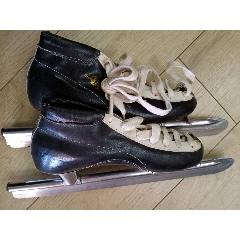 冰鞋(se70947971)_7788收藏__收藏热线