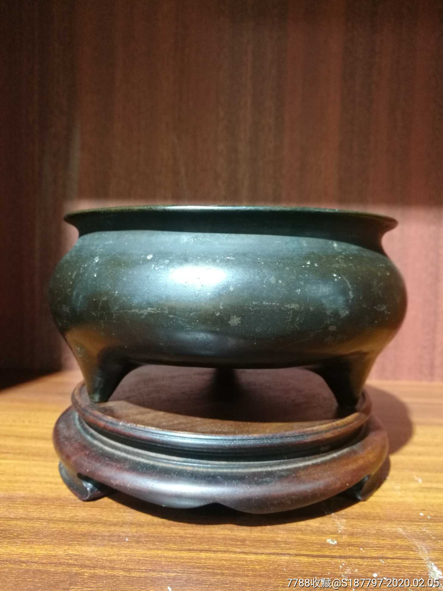 日本老铜器佛台钲鼓图片