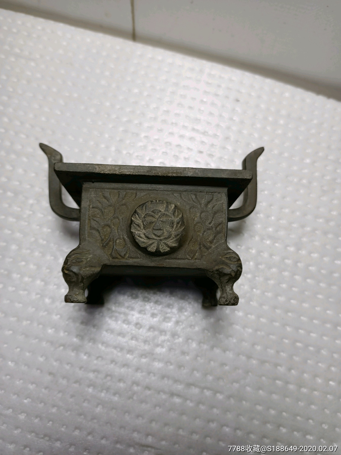 铜香炉,官帽形铜炉.
