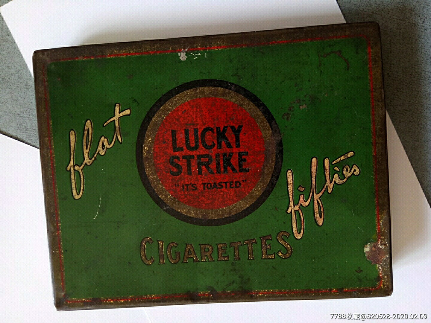 1个50支luckystrike金属烟盒