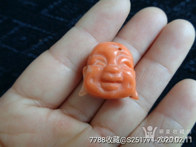 珊瑚佛头一个.