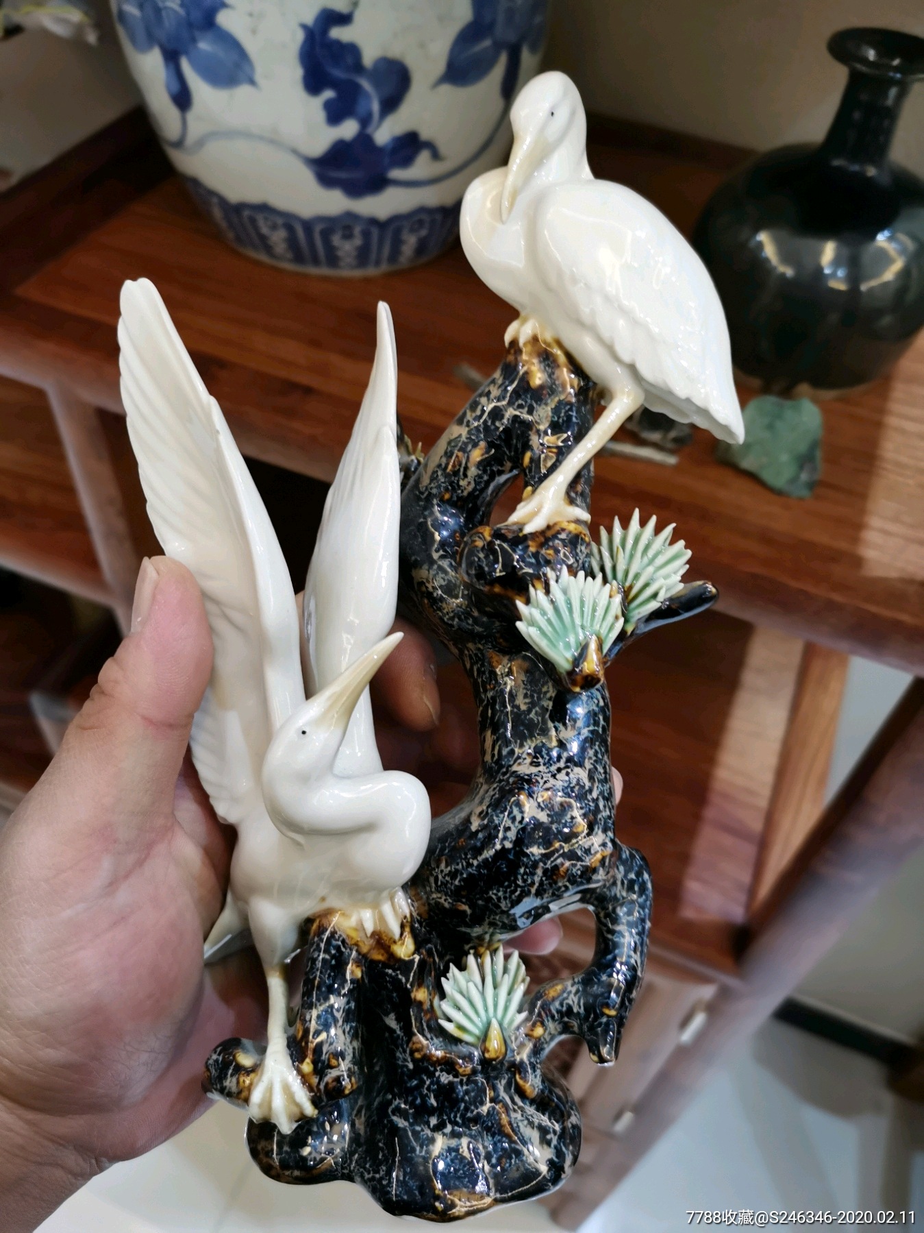 景德镇瓷雕松鹤延年