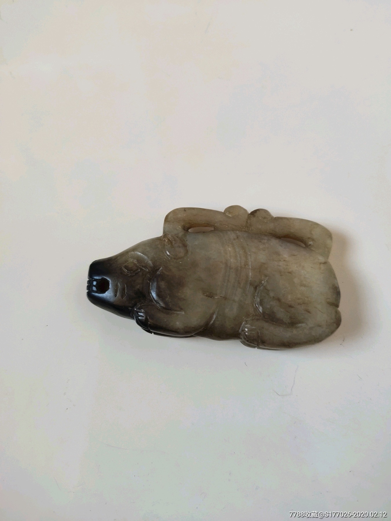 宋代和田玉豪猪水银沁