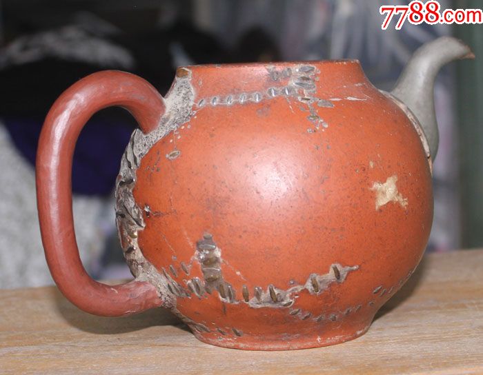 明代"万宝"紫砂壶一把