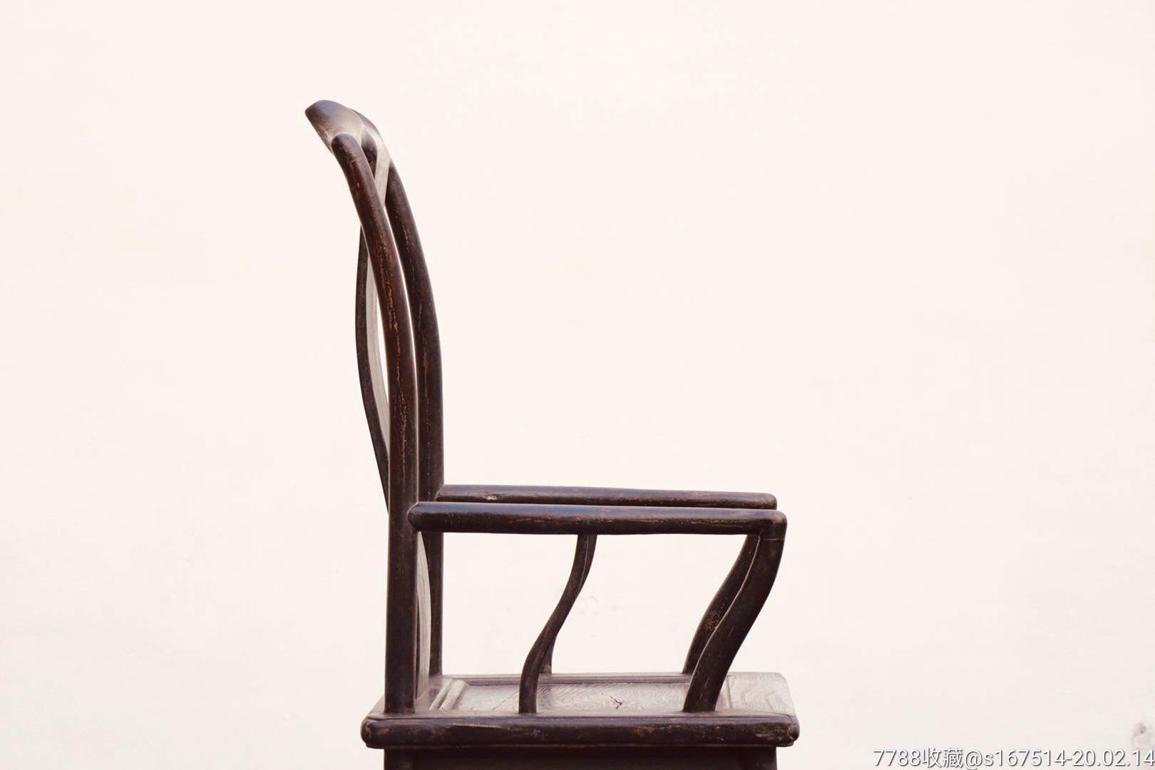 【文人雅器官帽椅】清中期材质,榆木此椅端庄秀雅造型大气搭脑漂亮