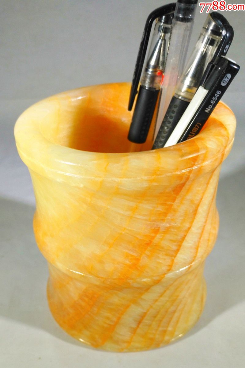 黄龙玉石笔筒,时尚家居办公室玉石笔筒