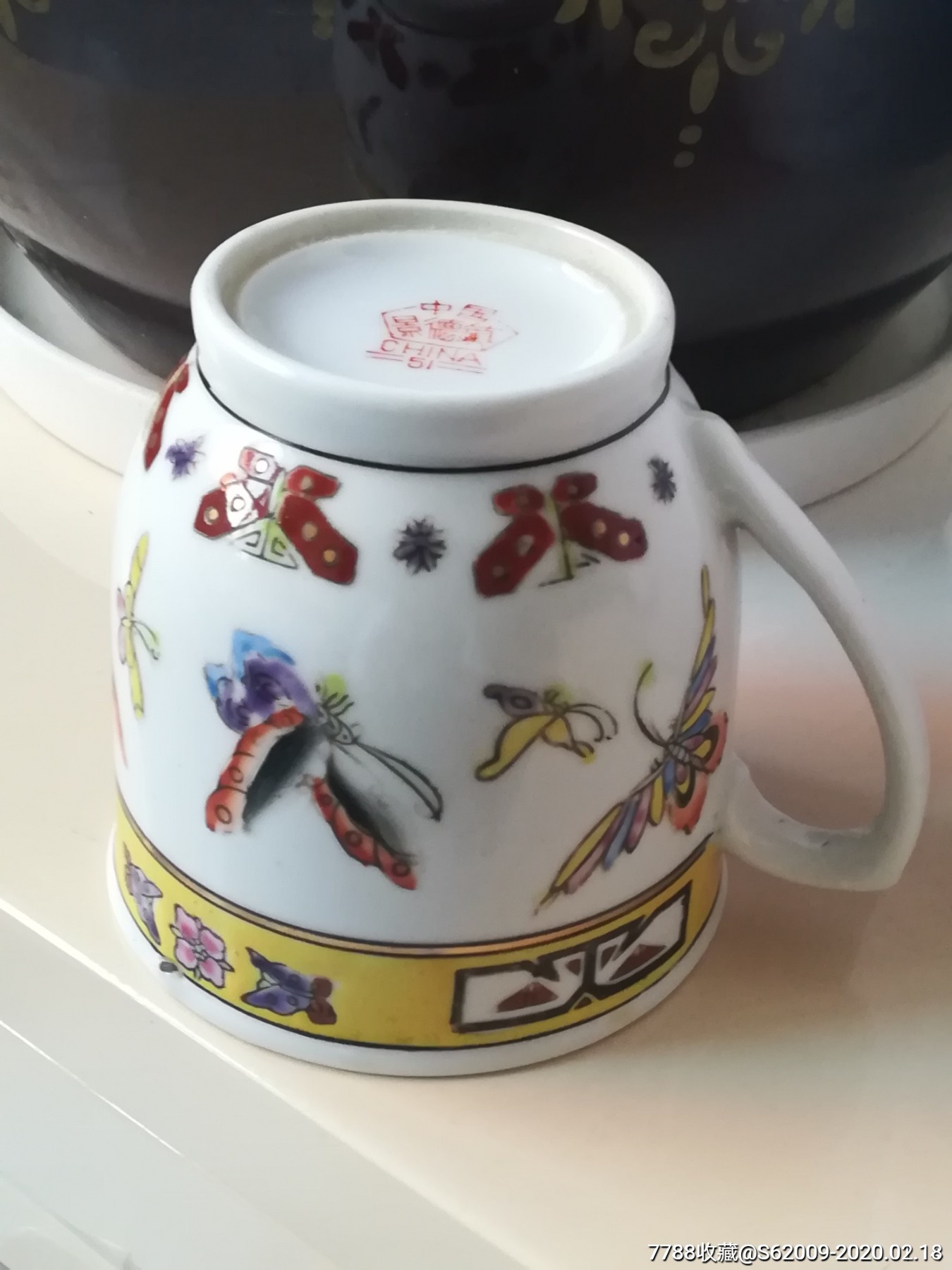 五六七瓷全品手绘蝴蝶纹水杯