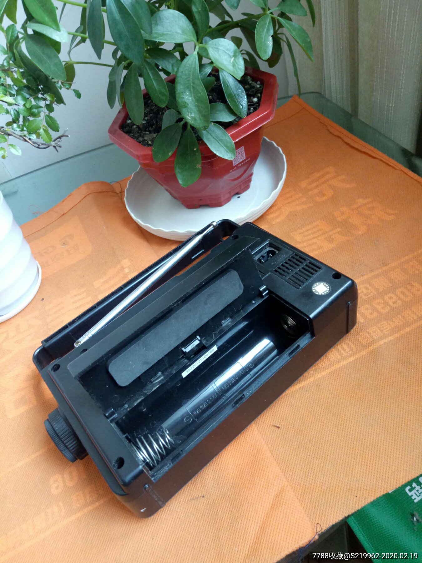 德生r-304收音机