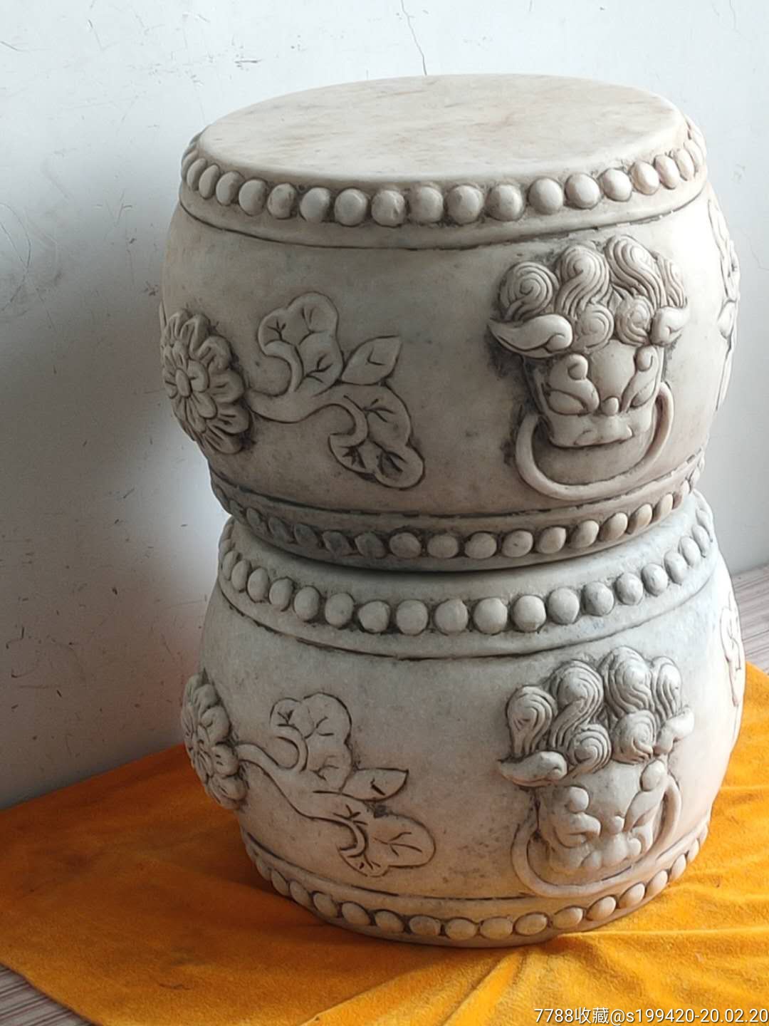 汉白玉石鼓一对,皮壳品项一流,全品无损.1280元不包邮