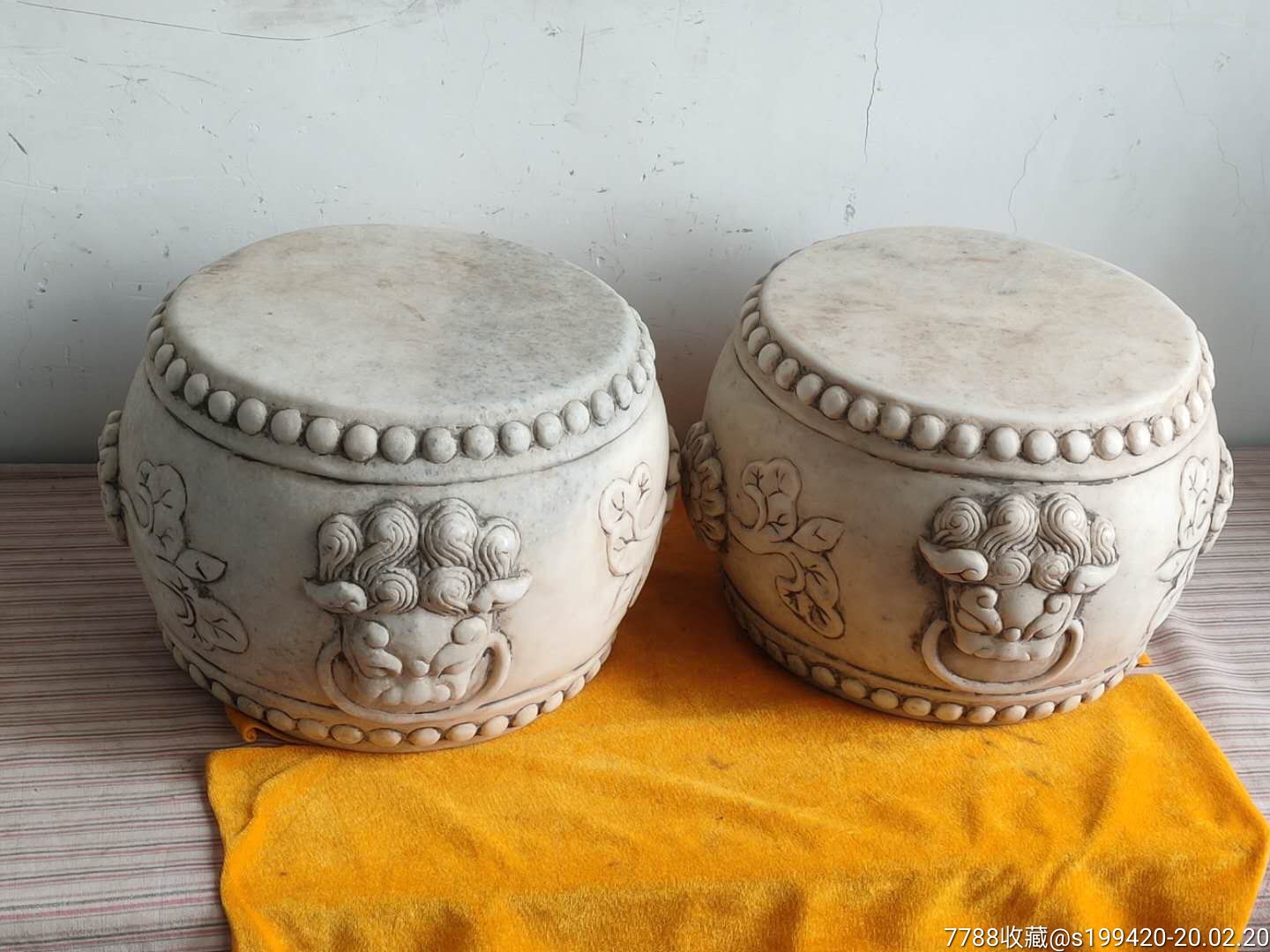 汉白玉石鼓一对,皮壳品项一流,全品无损.1280元不包邮