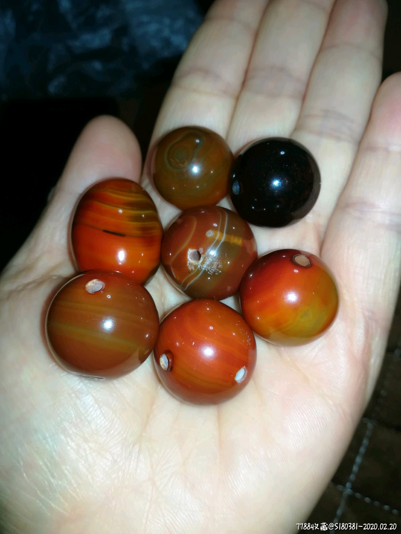 天然杂色玛瑙圆珠枣珠黑玛瑙珠子文玩配饰杂项正圆光珠diy配饰配珠108