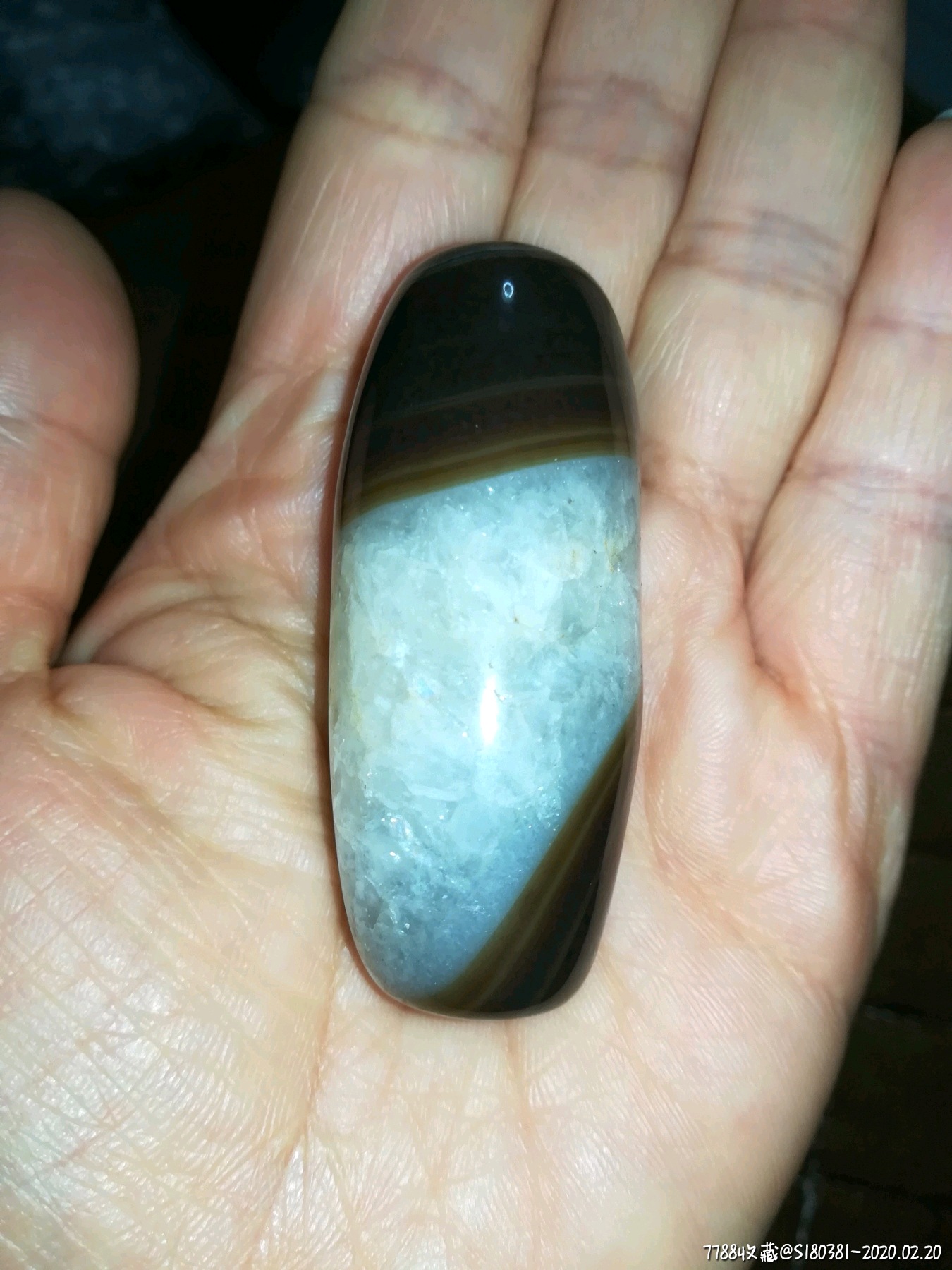 降价处理天然玛瑙手把件礼品辽宁阜新杂色项链吊坠挂坠坠子