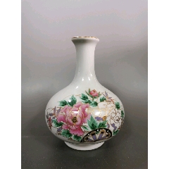 回流，九谷牡丹花开，鎏金手绘花器，底款九谷，高15公分(se71252915)_7788收藏__收藏热线