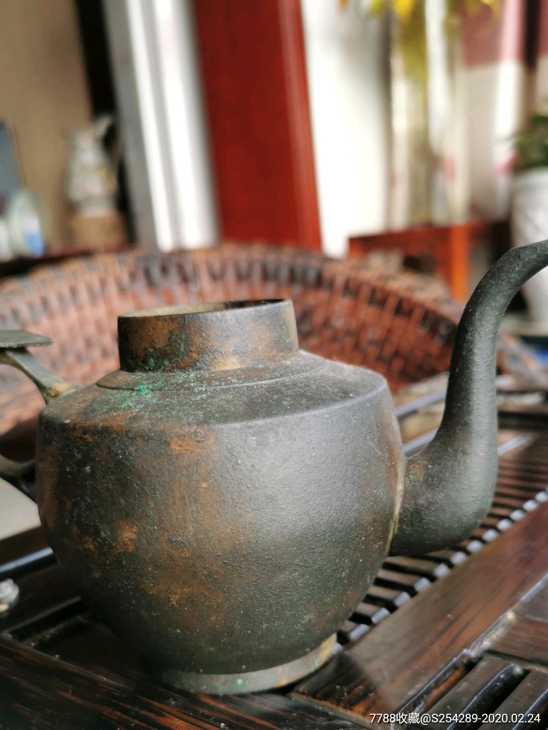 民国时期铜油壶