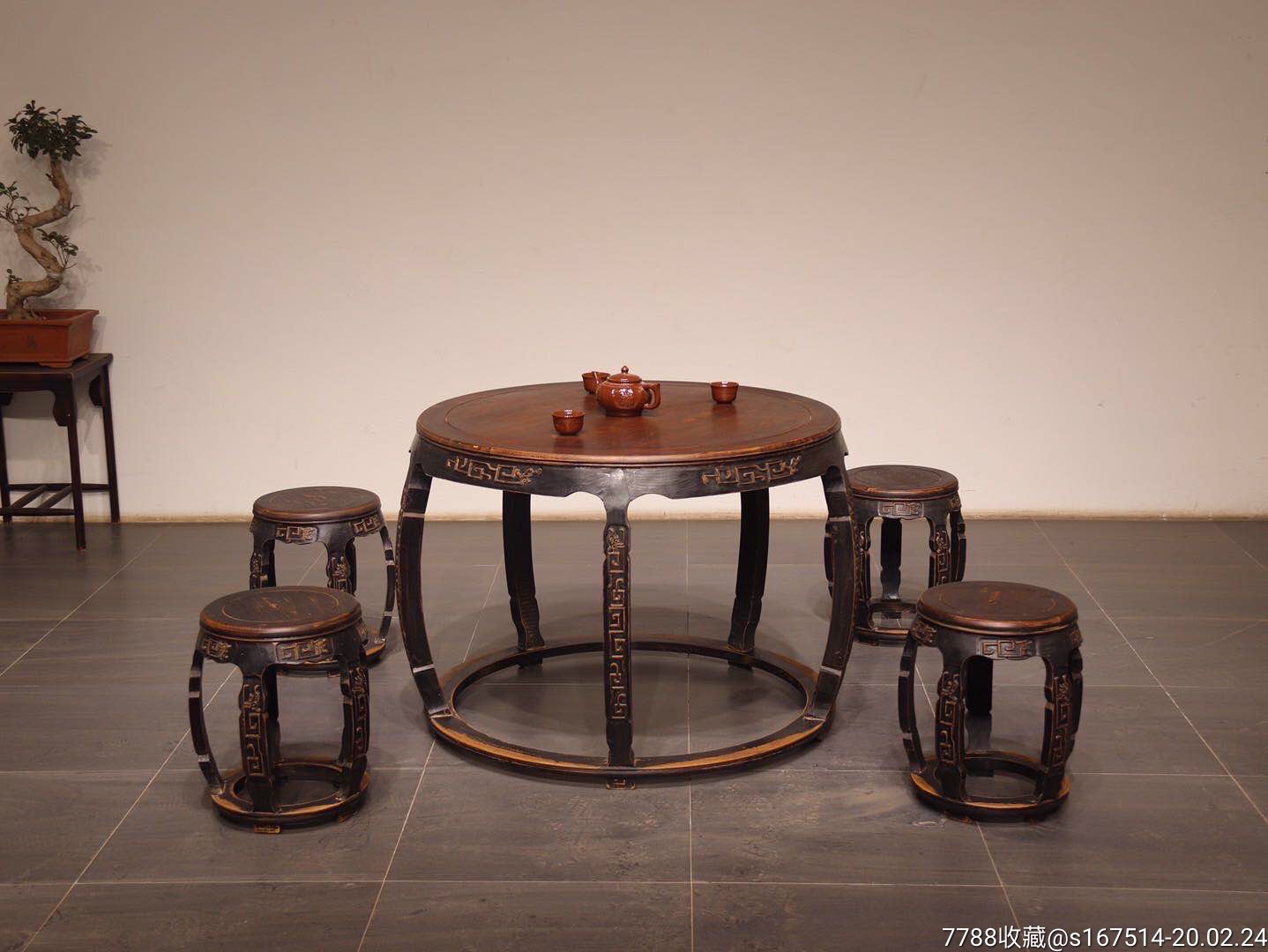圆桌五件套做工精致雕刻精美古朴典雅雕刻拐子龙纹木质榉木尺寸