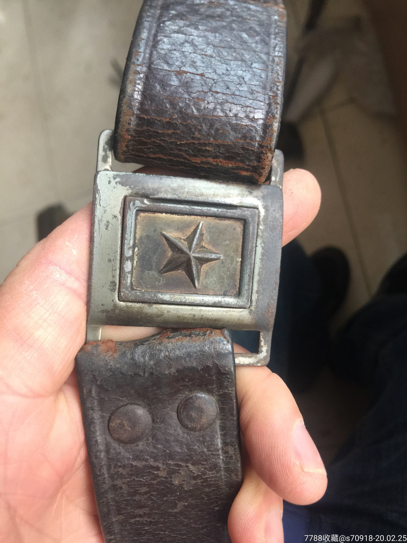 滚动鼠标滚轴,图片即可轻松放大,缩小