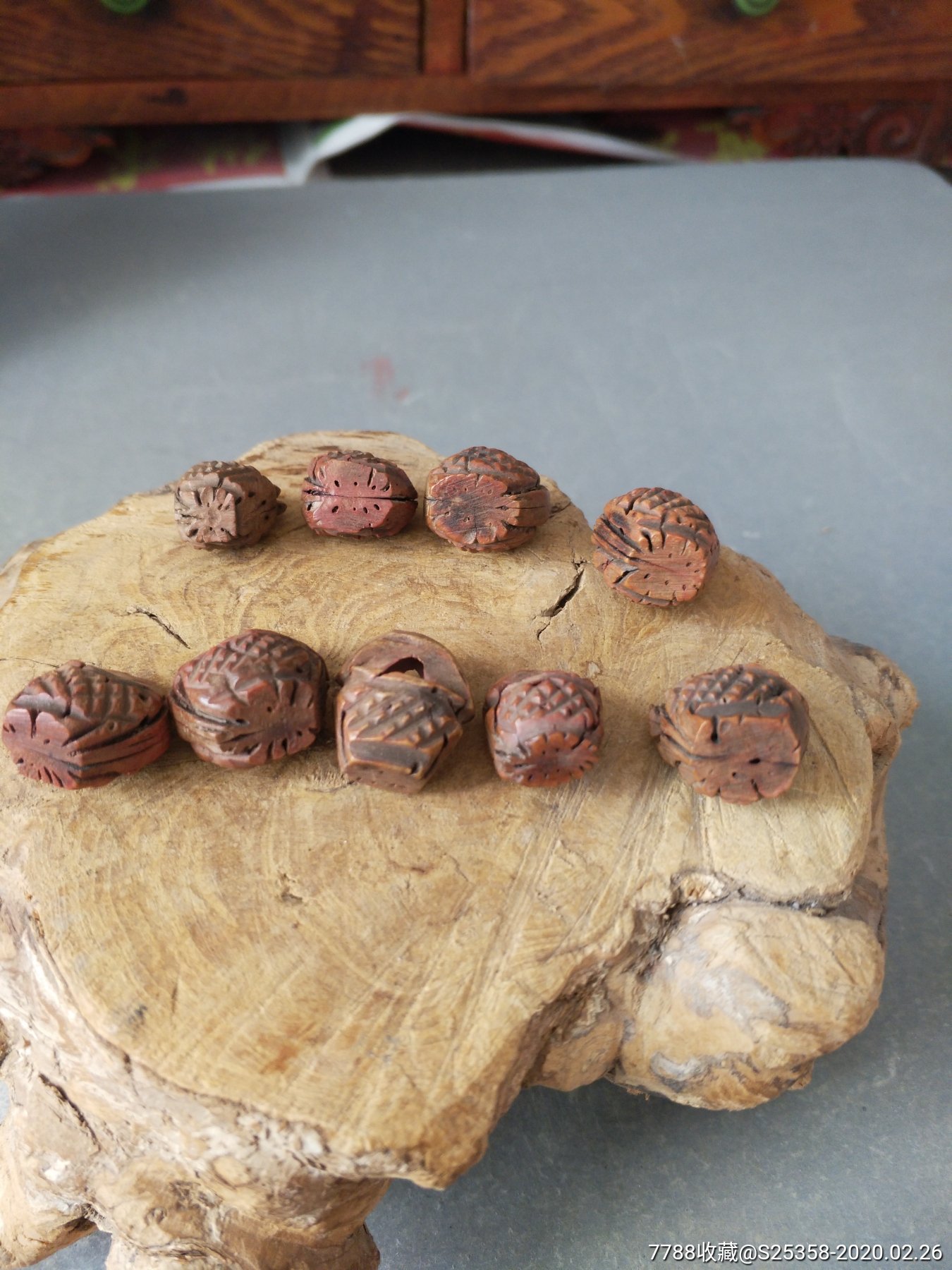 桃核雕小花篮9个