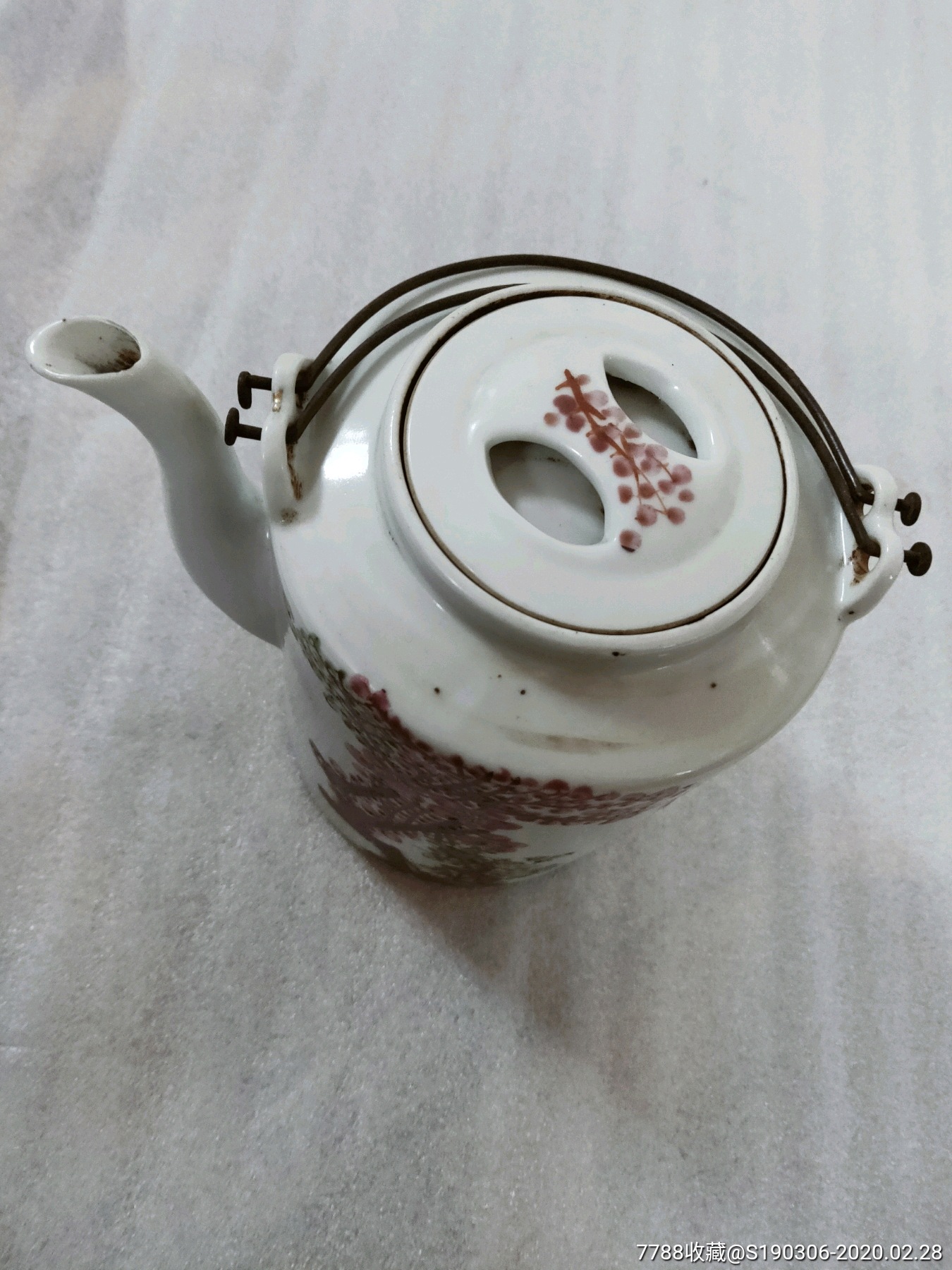 晚清民国时期江西名瓷手绘梅花2号提梁壶,全美品没任何瑕疵