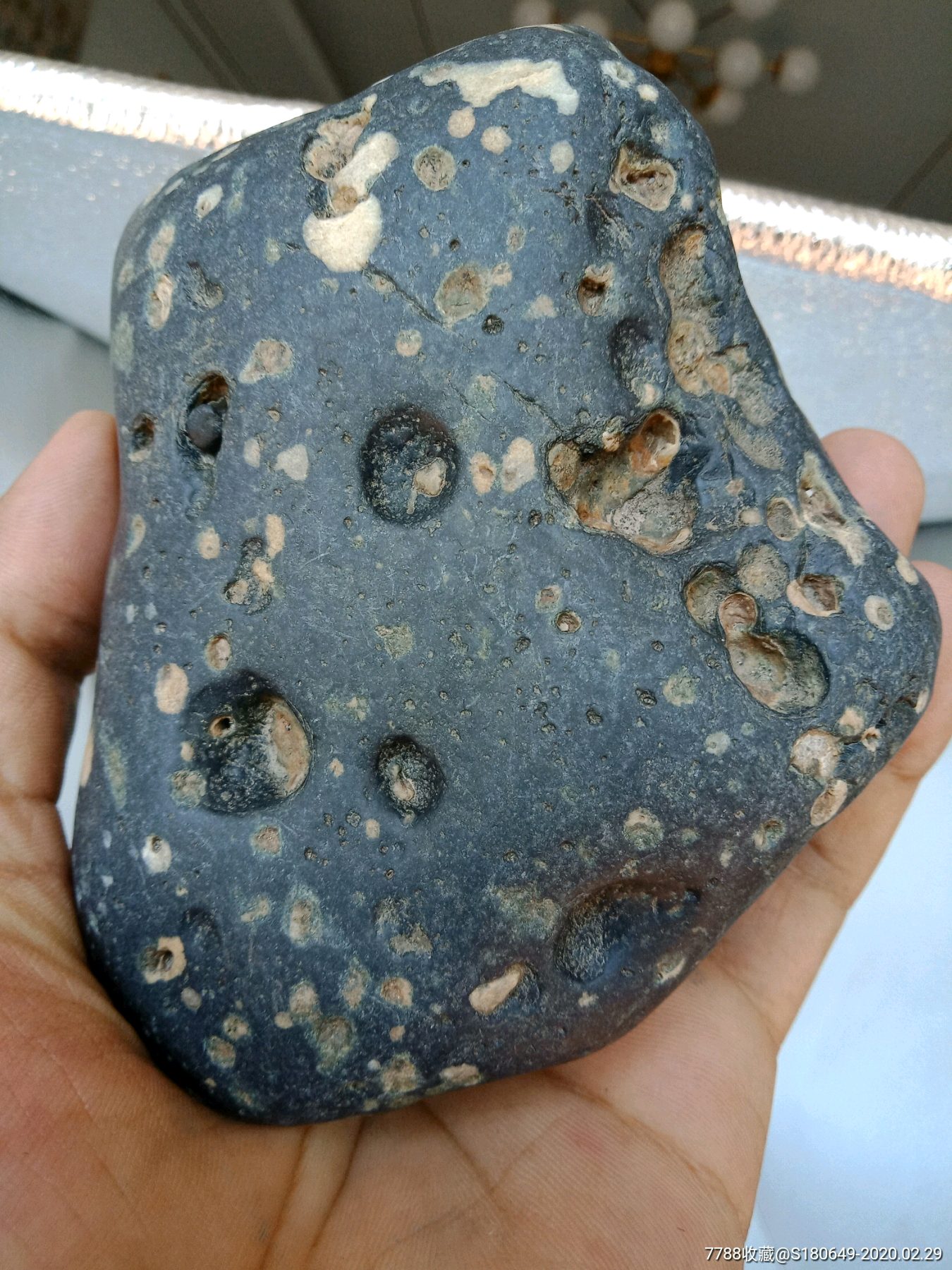 宇宙天铁蓝莓陨石(强磁)