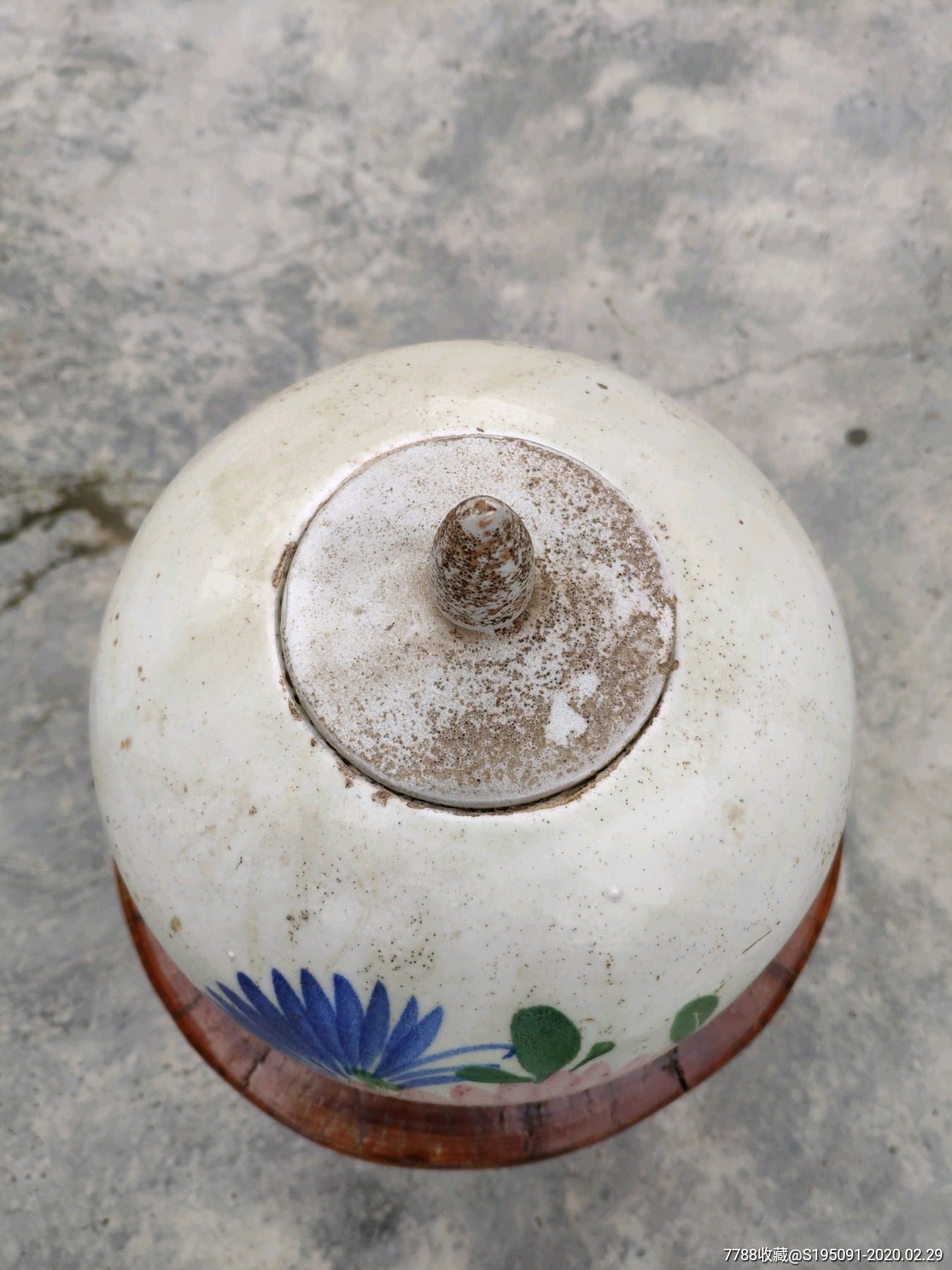 民国有盖手绘冬瓜罐