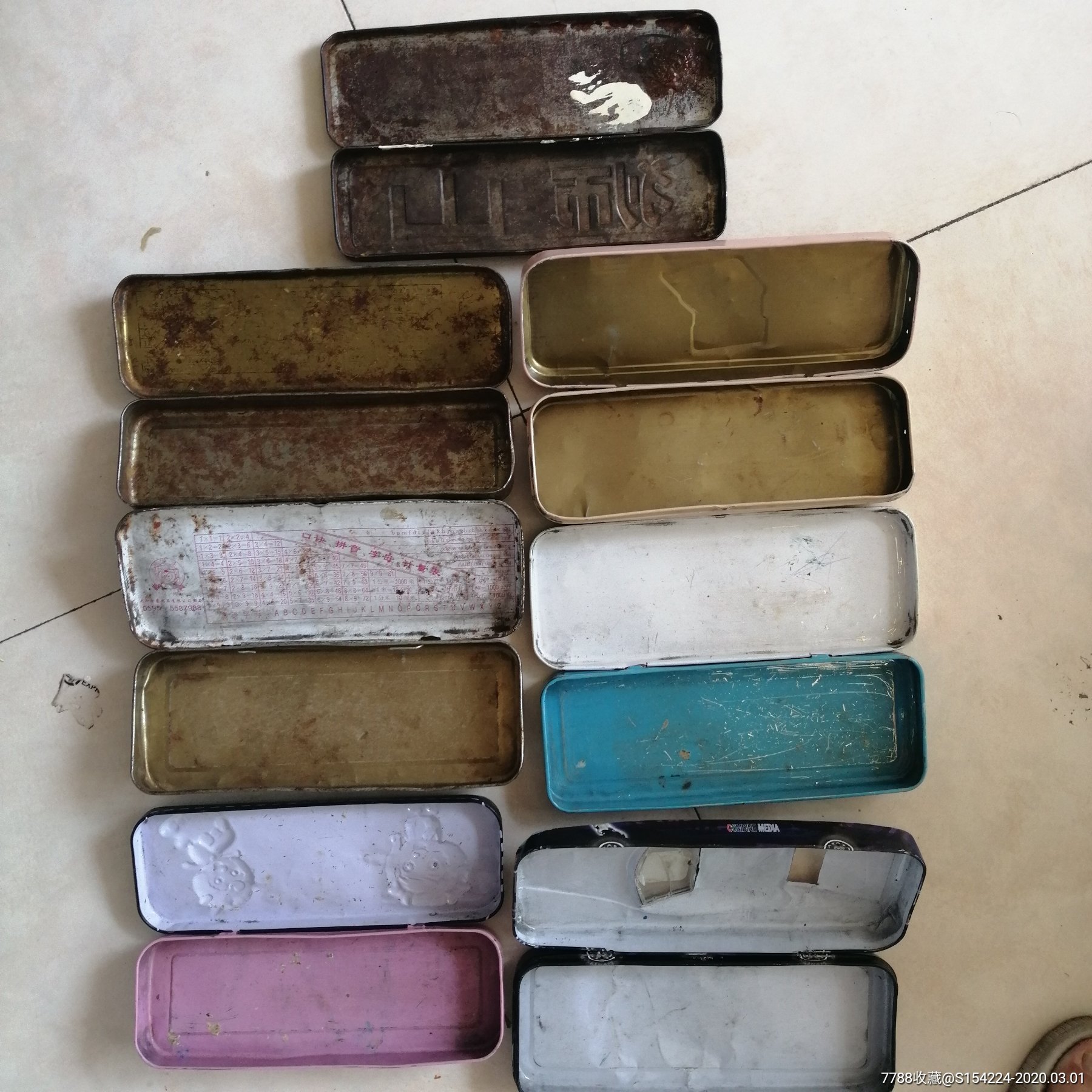 老铁皮文具盒,怀旧老铅笔盒