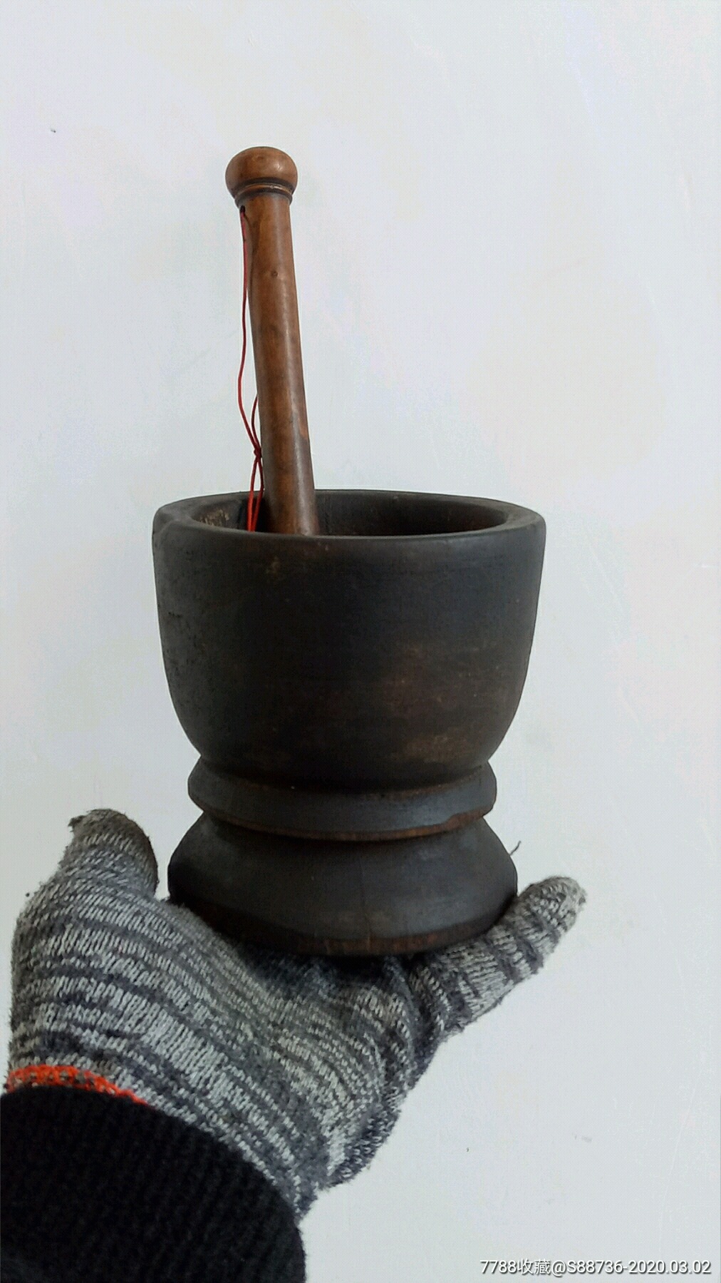 清代木头倒药罐